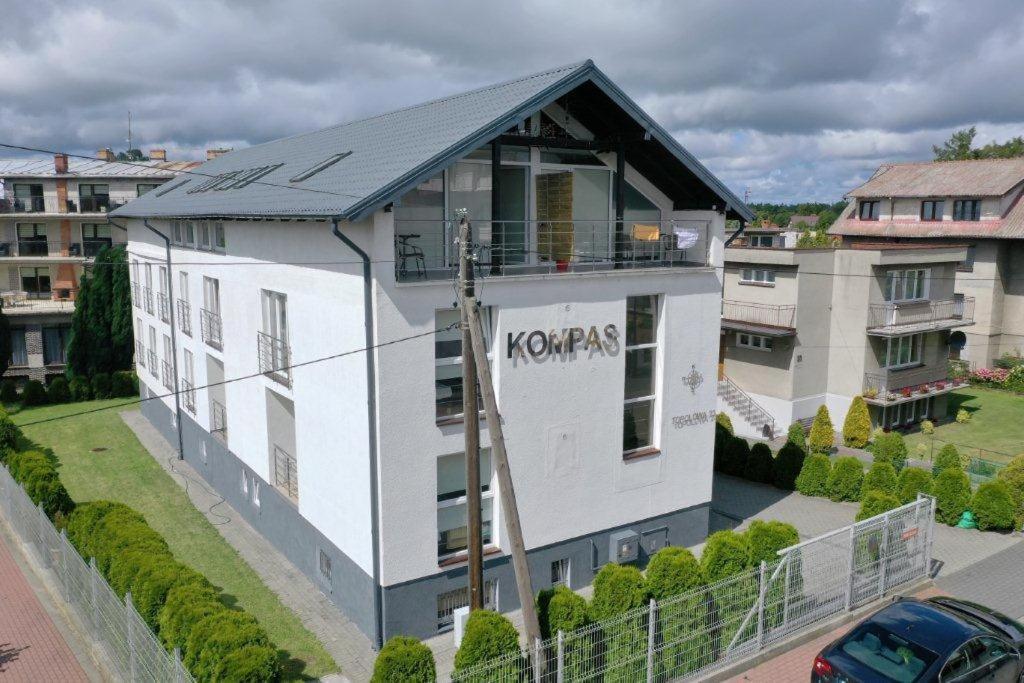 Kompas Jastrzębia Góra Esterno foto